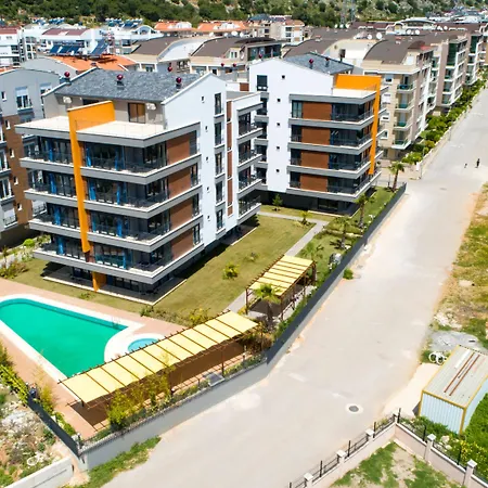 Ξενοδοχείο με διαμερίσματα Mene