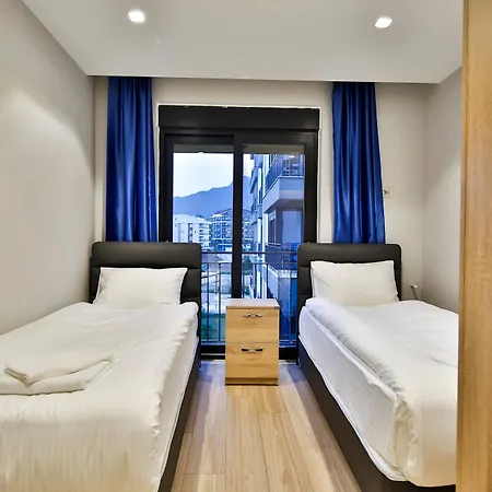 Ξενοδοχείο με διαμερίσματα Mene 4*