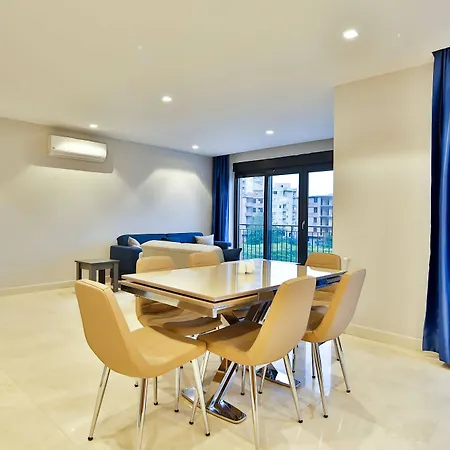 Mene Ξενοδοχείο με διαμερίσματα 4*