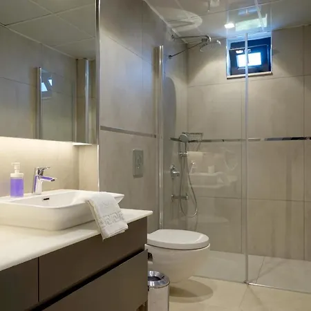 Aparthotel Mene