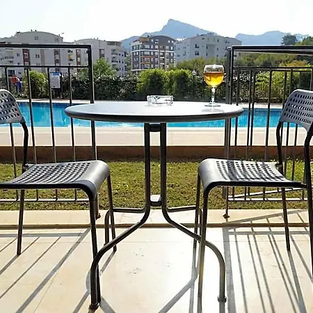 Apart-hotel Mene
