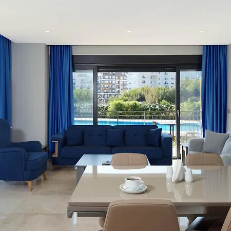 Mene Apartmanhotel Antalya