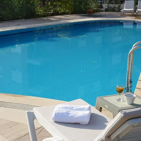 Aparthotel Mene