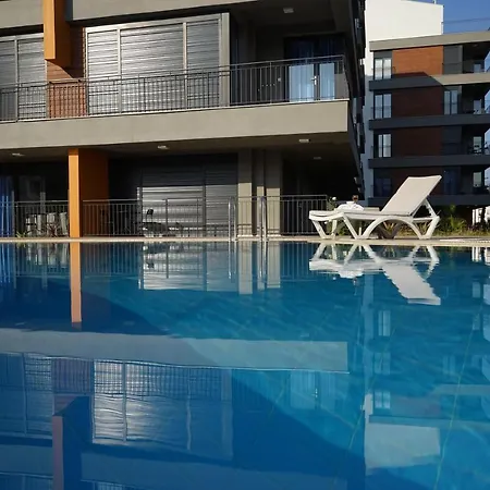 Mene Aparthotel 2*