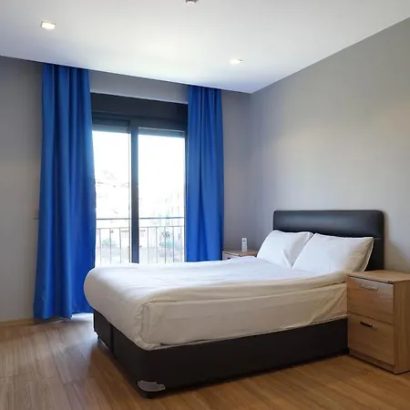 Aparthotel Mene 2*